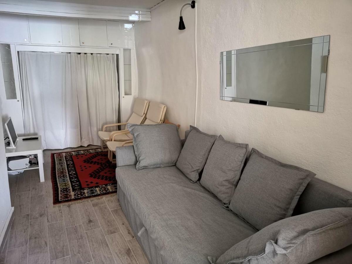 Au Coeur De Tende Apartment Bagian luar foto