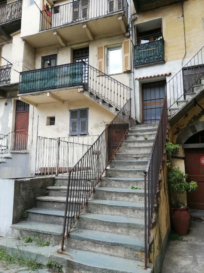 Au Coeur De Tende Apartment Bagian luar foto