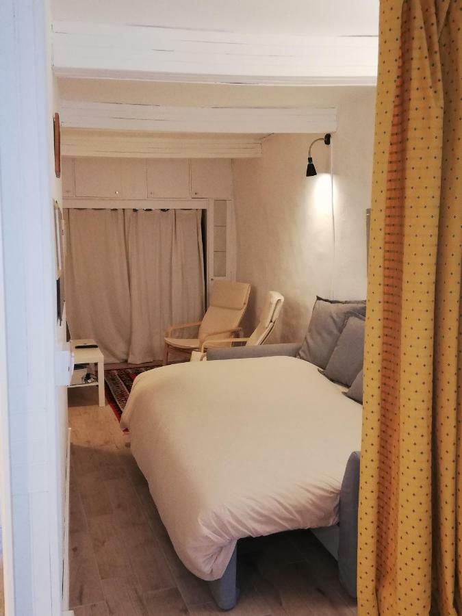 Au Coeur De Tende Apartment Bagian luar foto